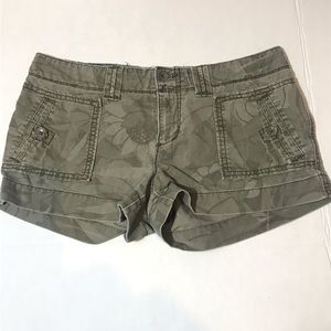 American Eagle Army Green Cargo denim Shorts sz 6